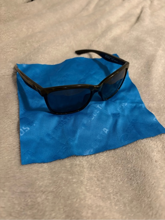 Costa Accessories - Costa Sunglasses with Case and Cloth